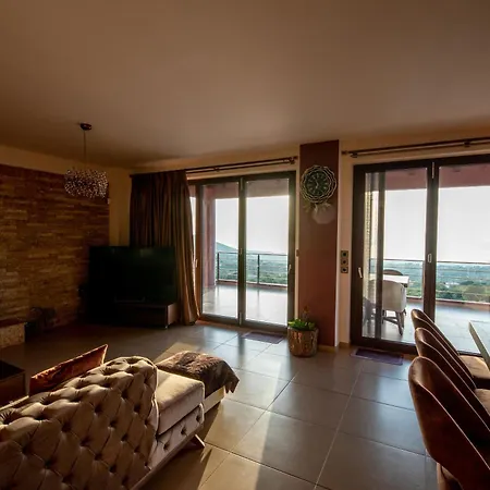 Alexandros - Four Seasons ヴィラ *