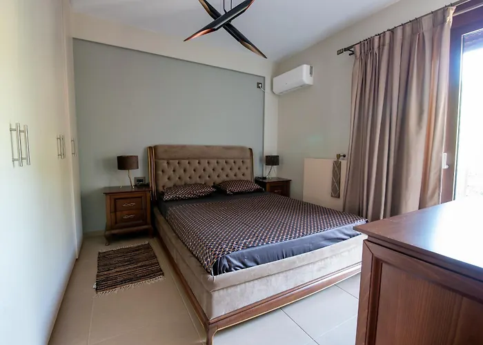 Alexandros - Four Seasons * Patras