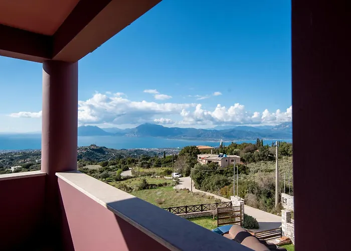 Villa Alexandros - Four Seasons *