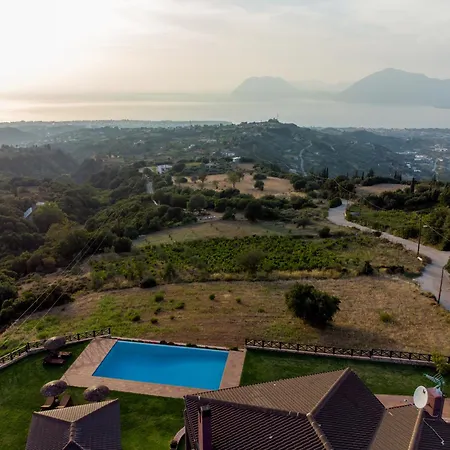 Villa Alexandros - Four Seasons *