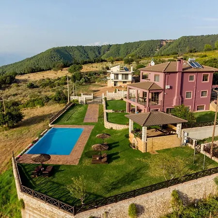 Alexandros - Four Seasons Villa Patras